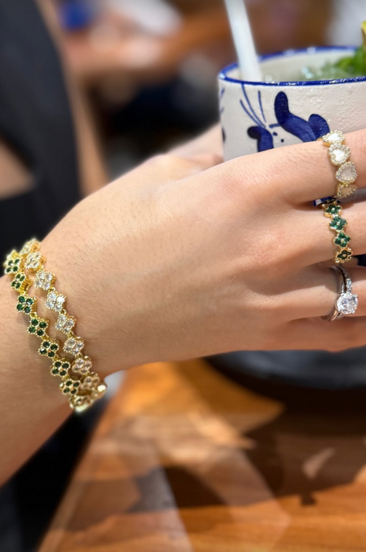 Pulsera Estefania Dorada con Esmeralda