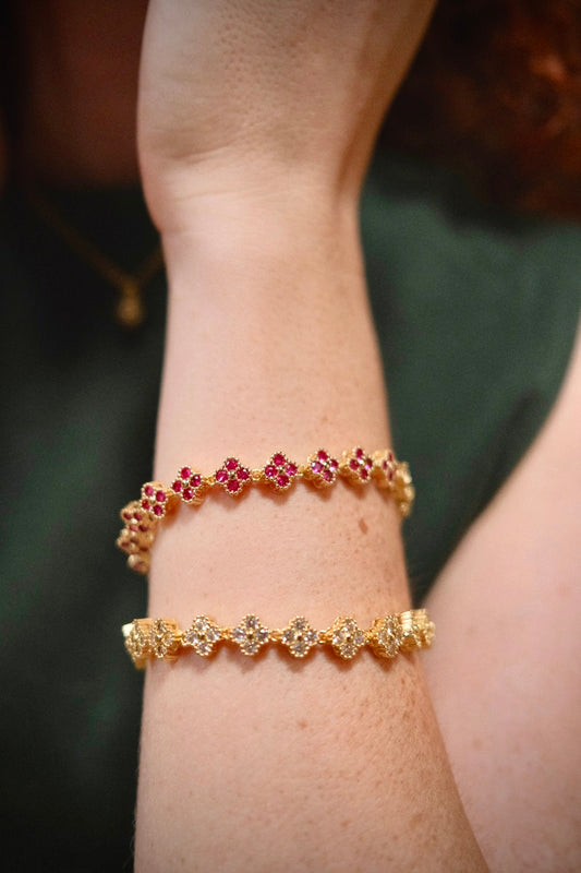 Pulsera Estefania Dorada con Rubi