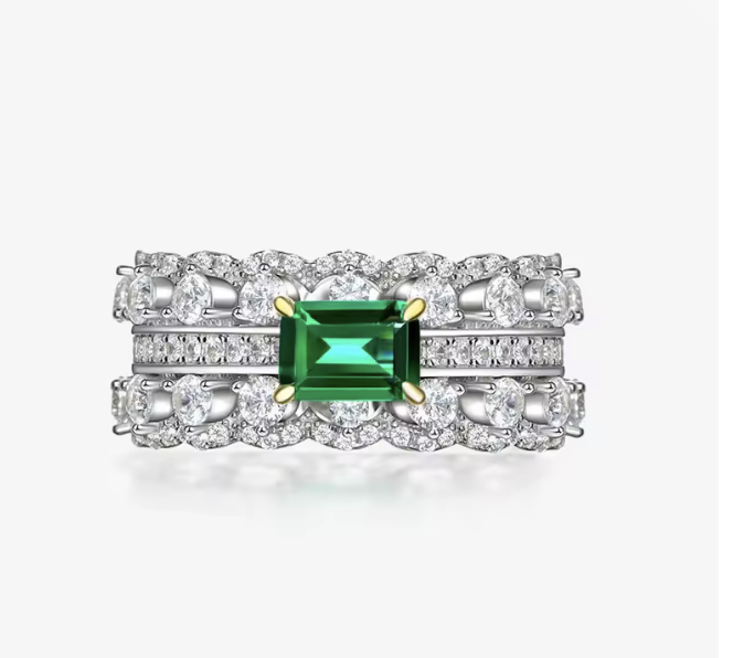 Anillo Esmeralda